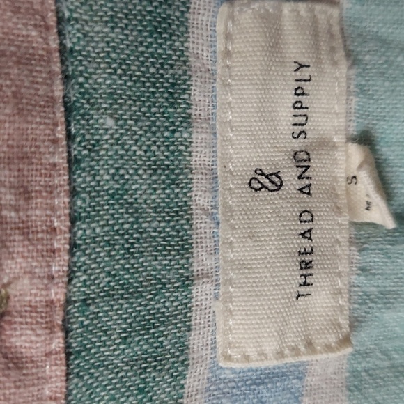 Thread and Supply button-up - Picture 2 of 5
